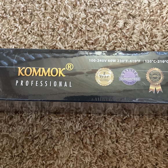 Kommok new in box 1 inch ceramic curing iron - Picture 6 of 6